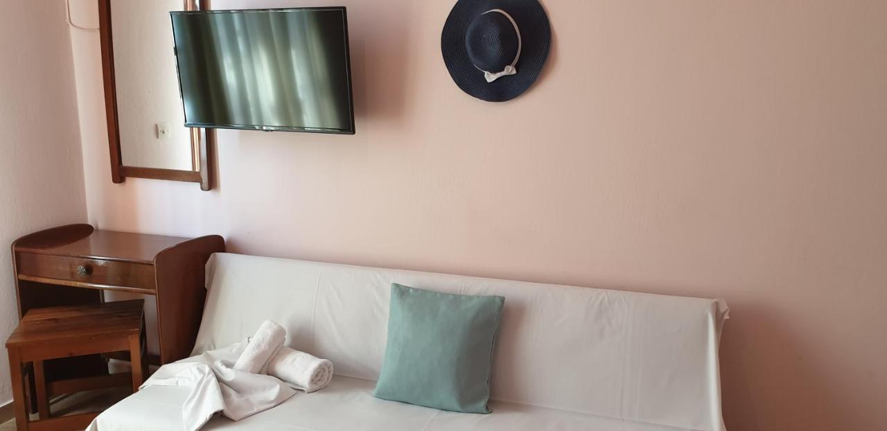 Ilios Apartments Poros Town Exterior photo